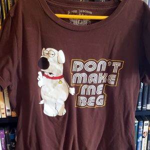 Family guy Tee size large